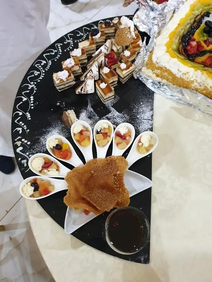 Rawabi Emirates Hotel Mecca