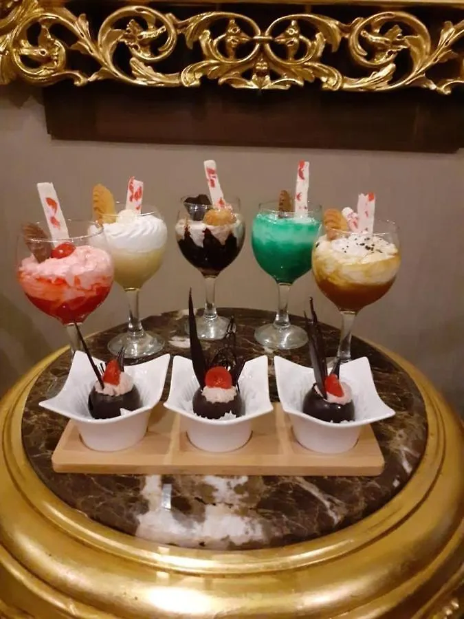 Rawabi Emirates Hotel Mecca