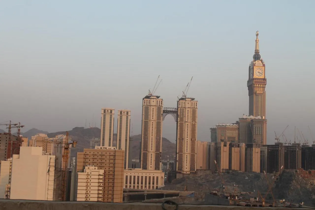 Rawabi Emirates Hotel Mecca