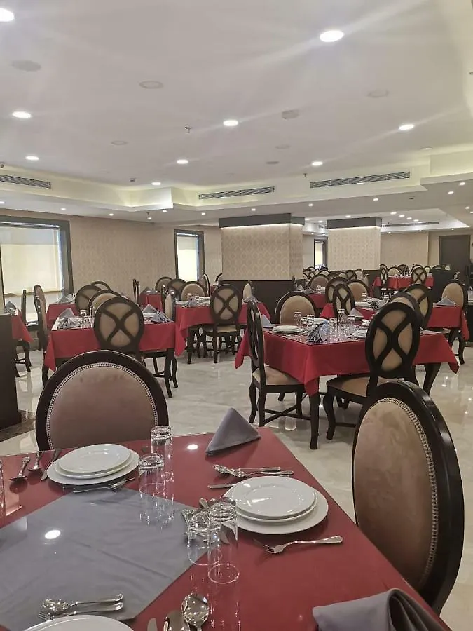 Rawabi Emirates Hotel Mecca