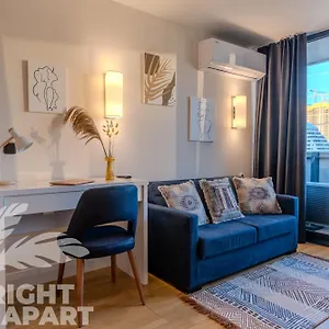 تحقق من التوفر