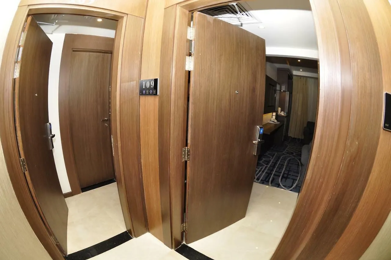 Rawabi Emirates Hotel Mecca