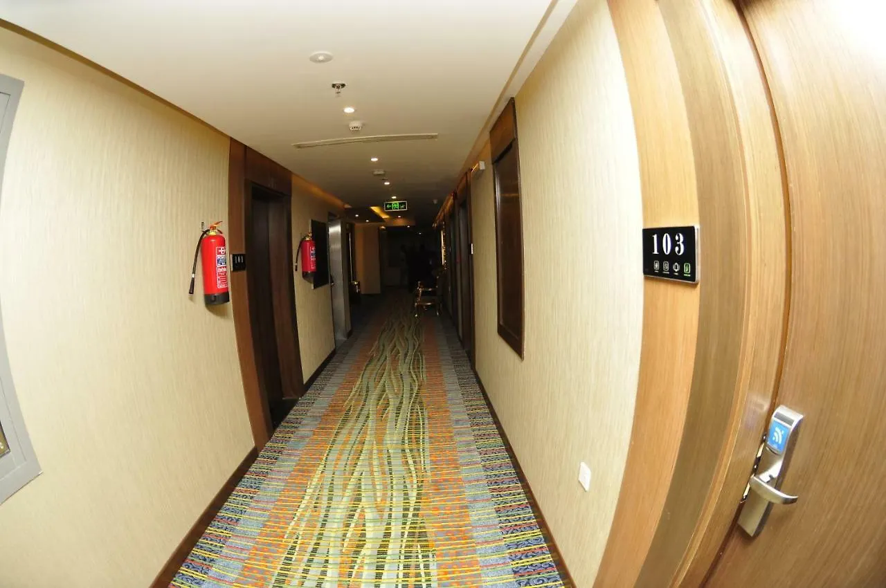 Rawabi Emirates Hotel La Mecque 4*,